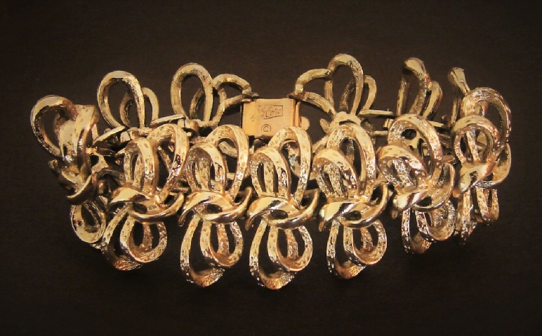Napier enamel and gold tone link bracelet