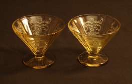 Federal Glass Co. Depression glass cone shaped